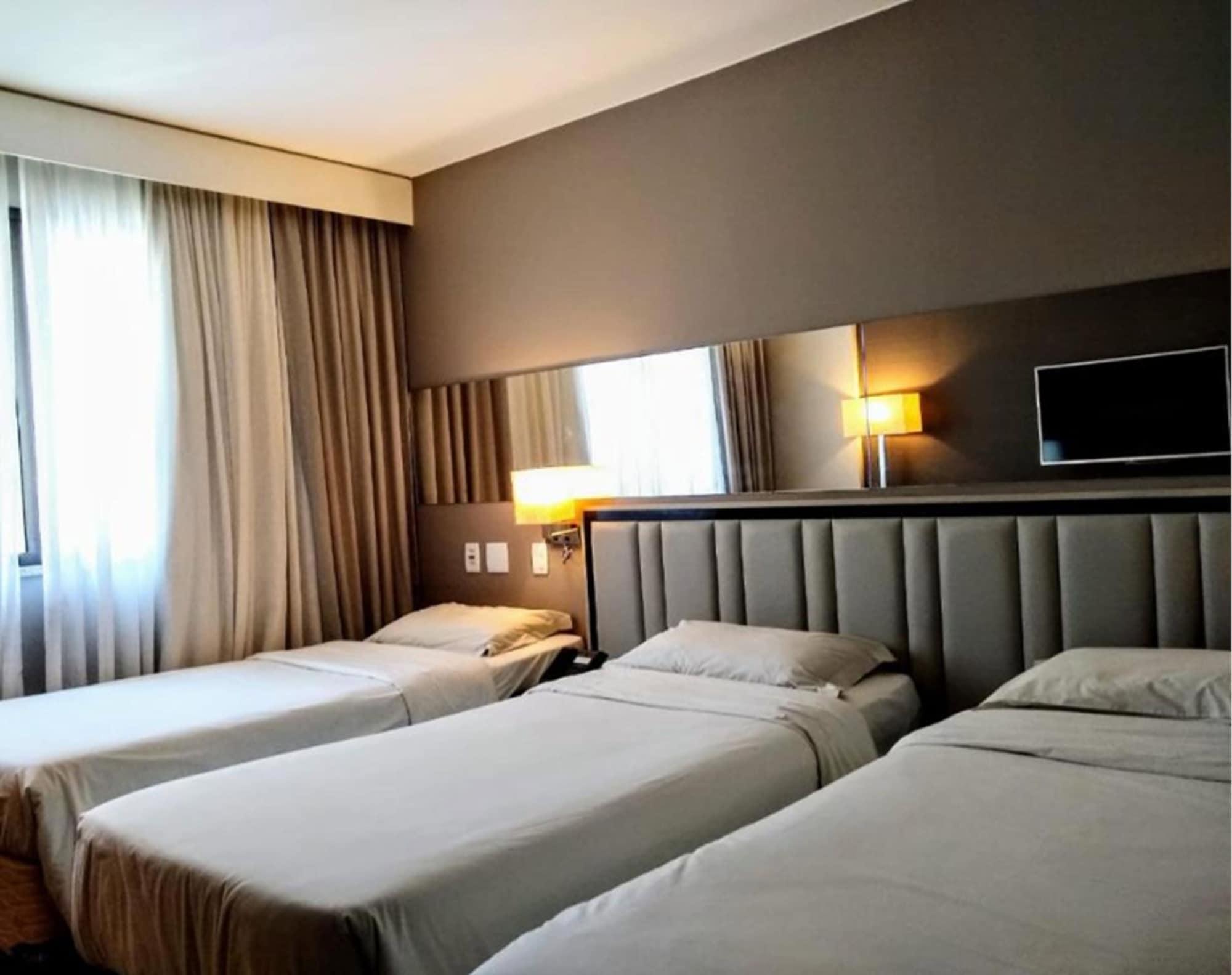 Hotel Atlantico Prime ริโอเดจาเนโร ภายนอก รูปภาพ A room at the hotel