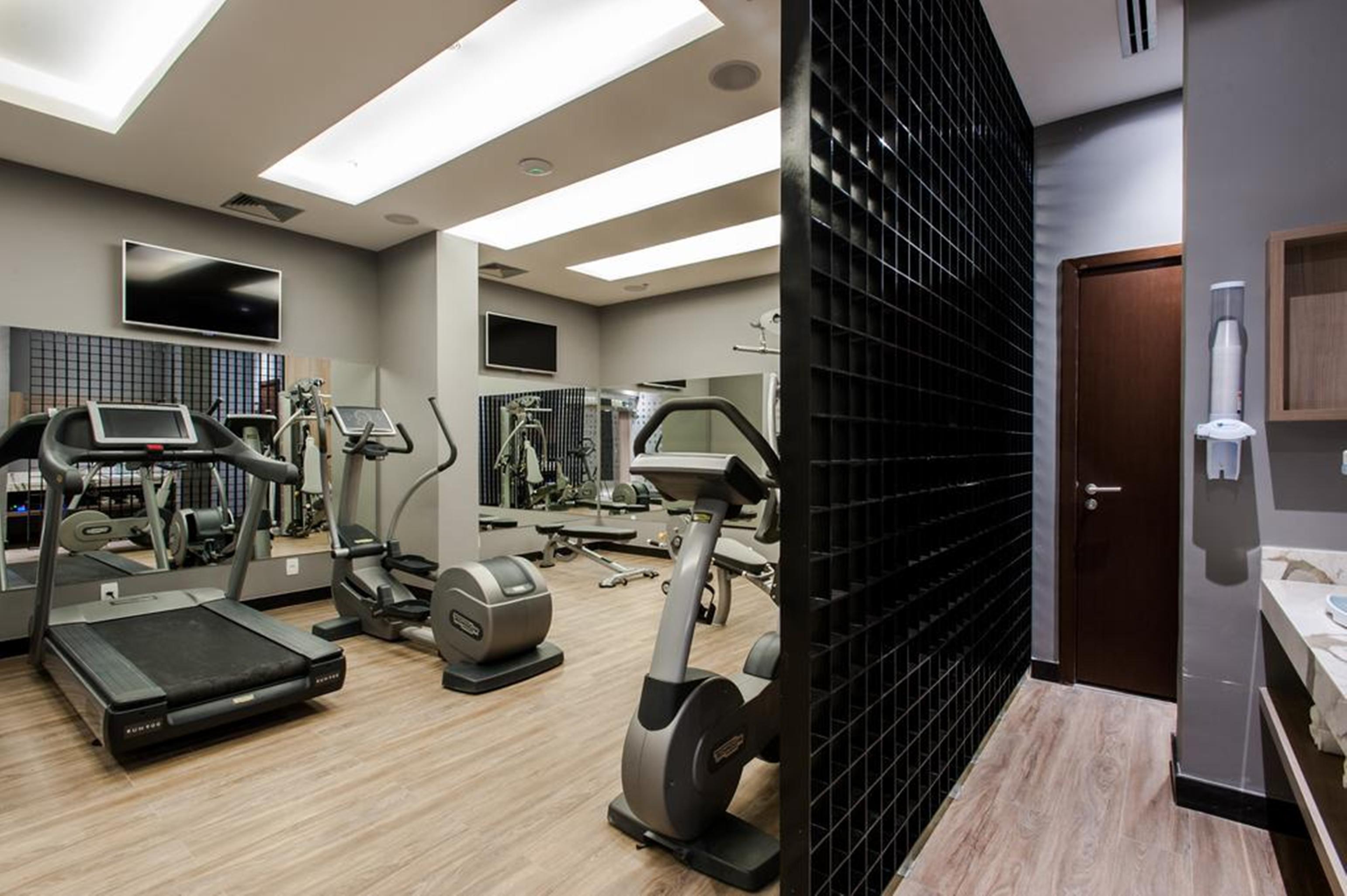 Hotel Atlantico Prime ริโอเดจาเนโร ภายนอก รูปภาพ Gym interior design